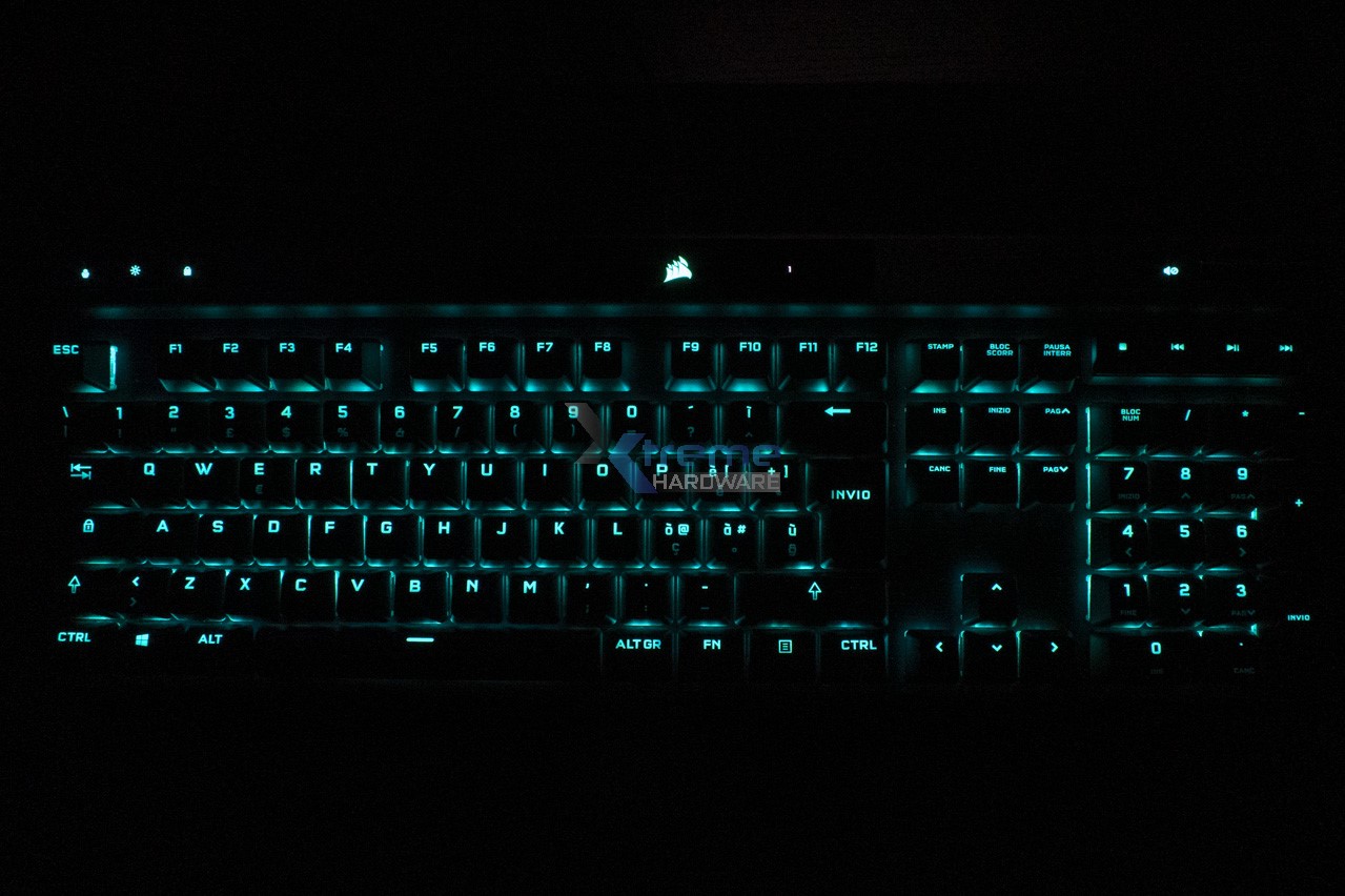 Corsair K70 RGB PRO LED 5 cdf55